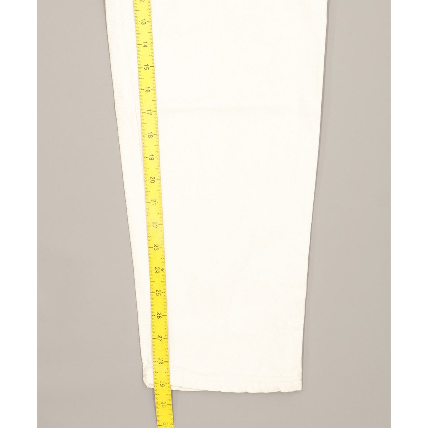 Levi's Men White Tapered Relaxed Jeans W31 L29