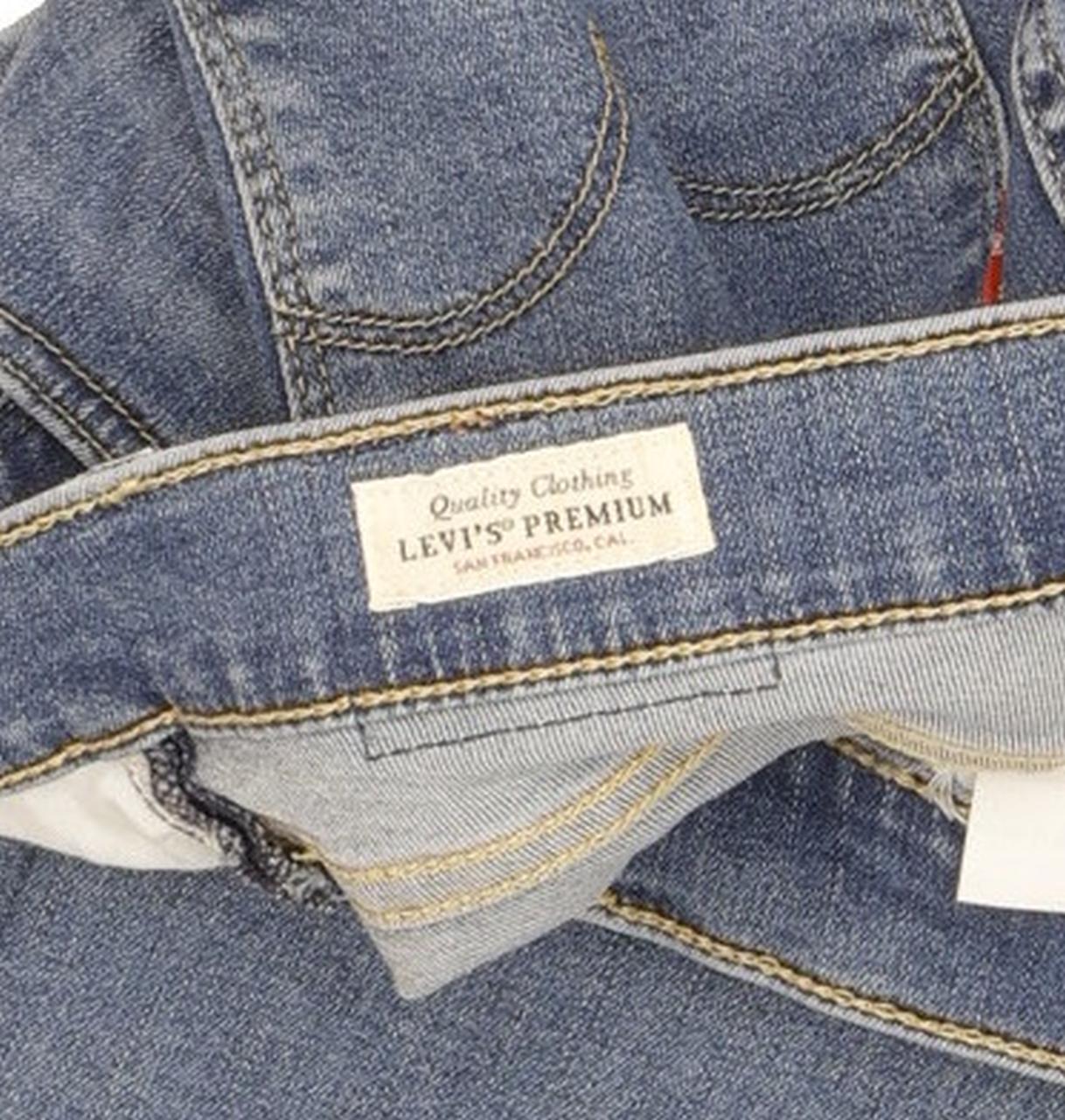 Levi's 314 Shaping Women Blue Straight Slim Stretch Jeans W26 L32