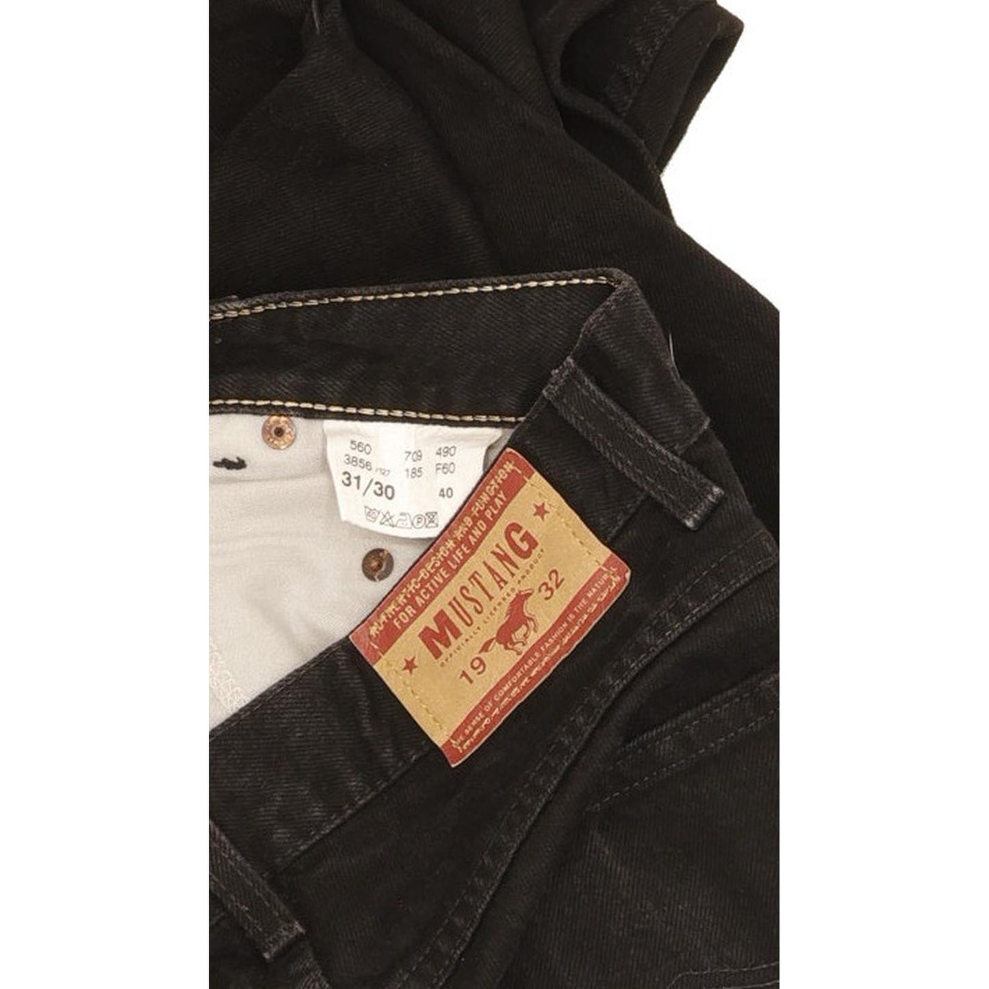 Mustang Men Black Tapered Slim Jeans W30 L30