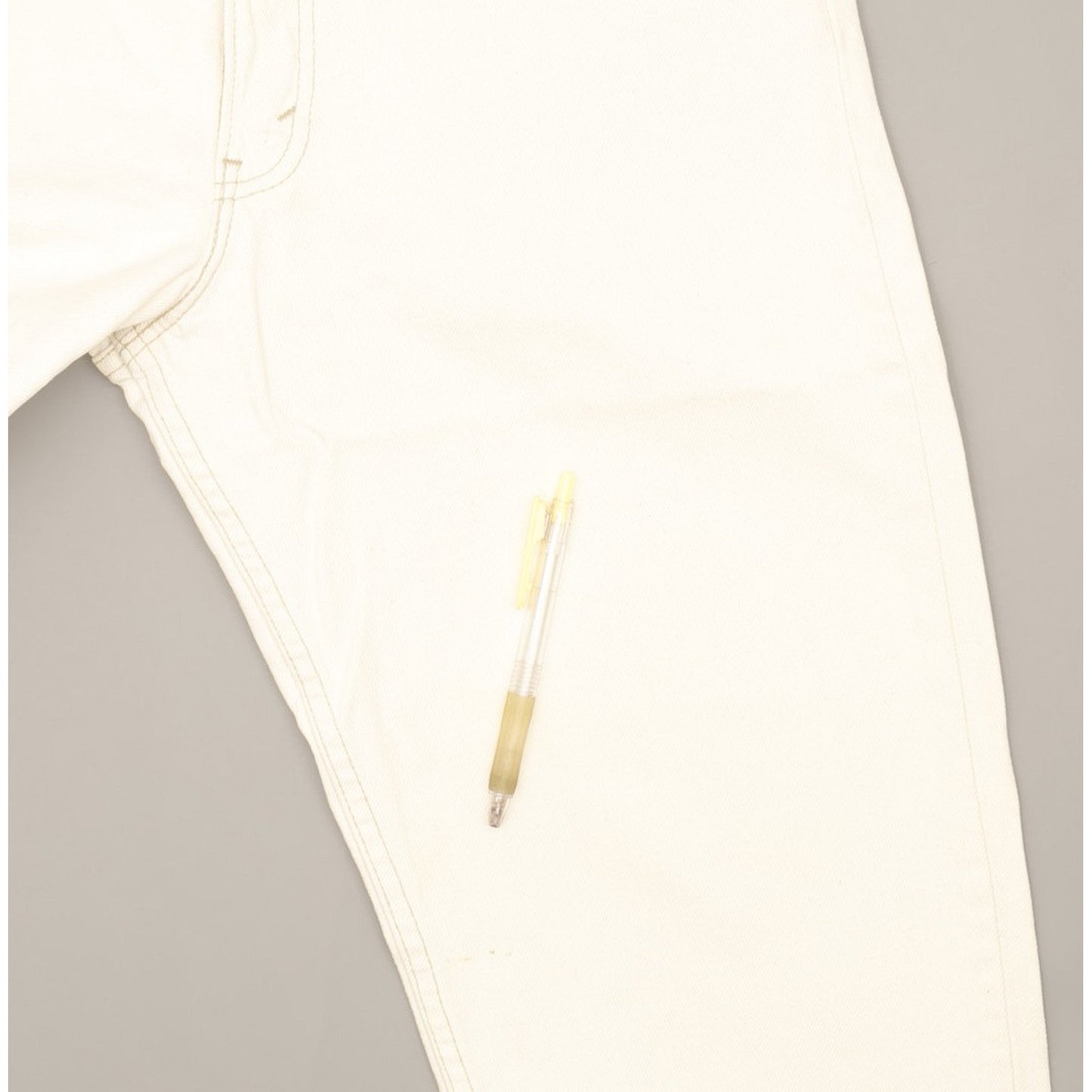 Levi's 550 Made in USA Men White Tapered Relaxed Jeans W32 L31