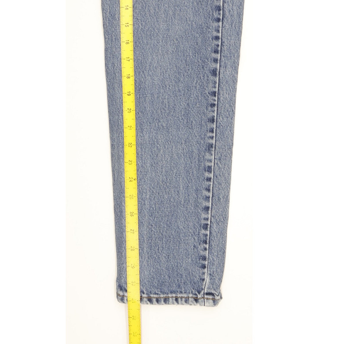 Levi's 611 Men Blue Tapered Regular Jeans W34 L31
