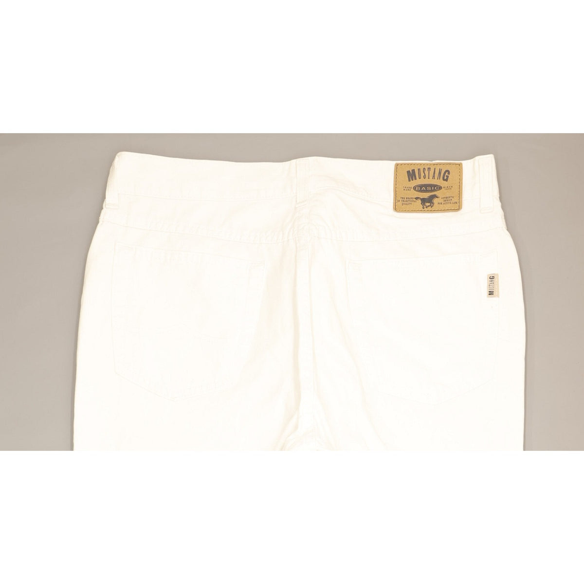 Mustang Men White Straight Regular Jeans W35 L31