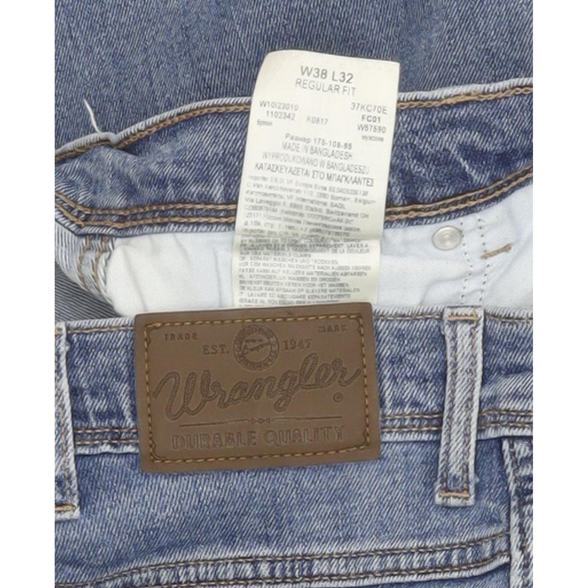 Wrangler Durable Quality Men Blue Straight Regular Stretch Jeans W38 L32