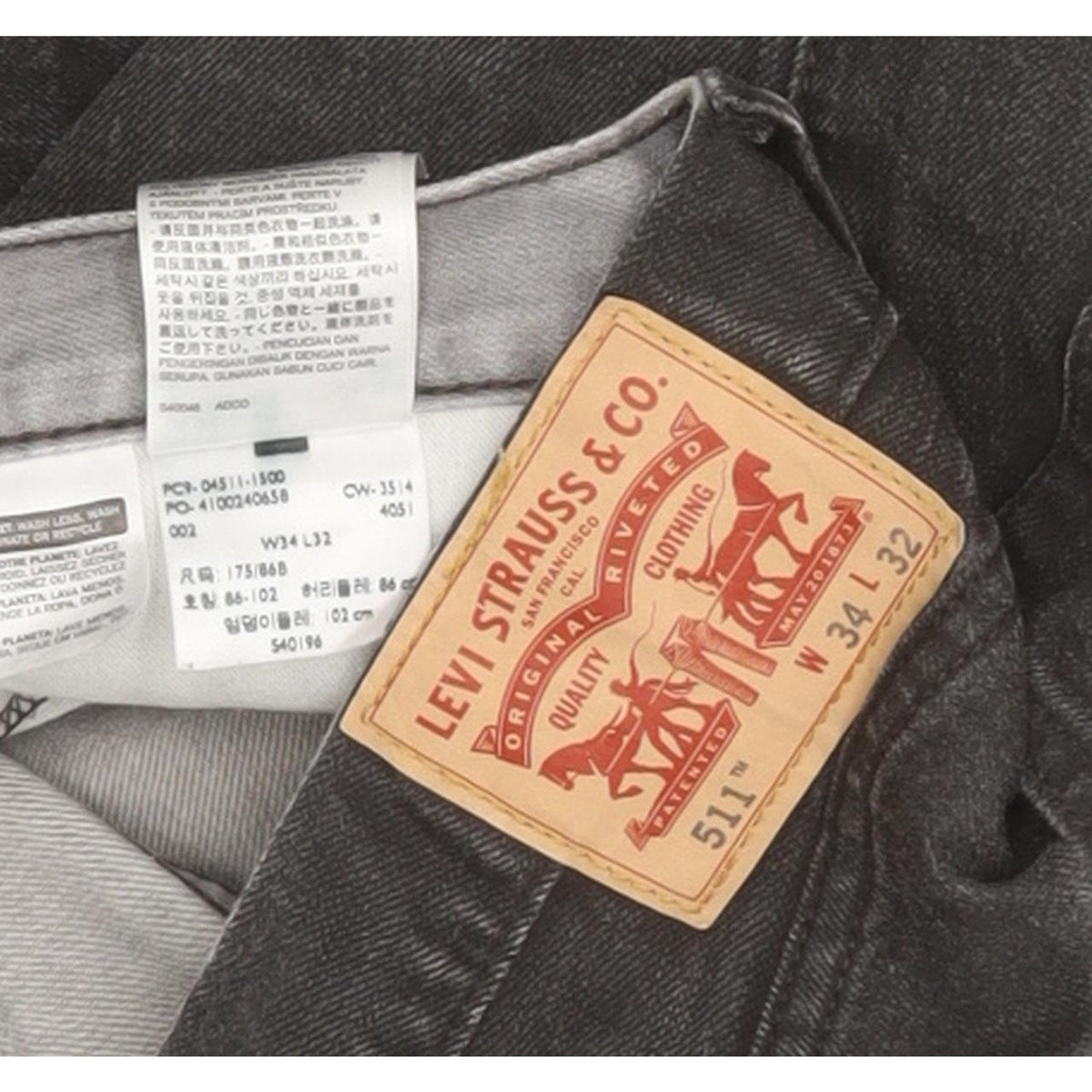 Levi's 511 Men Black Straight Slim Jeans W34 L32