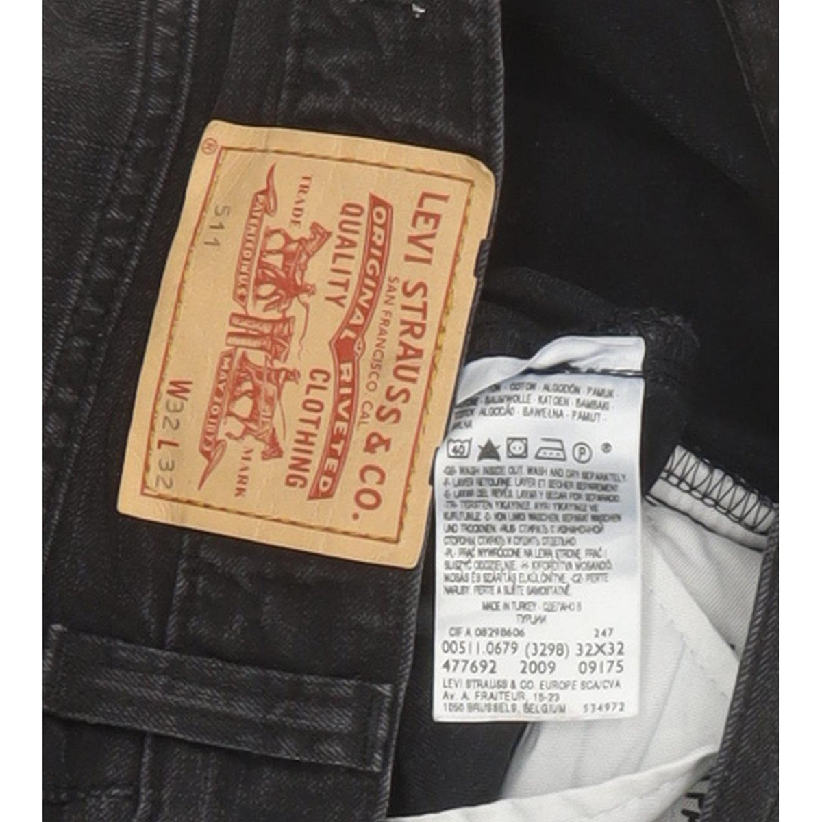 Levi's 511 Men Black Straight Slim Jeans W32 L31